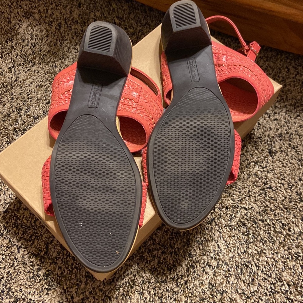 Women’s Coral Croft & Barrow Memory Foam Sandal - image 4